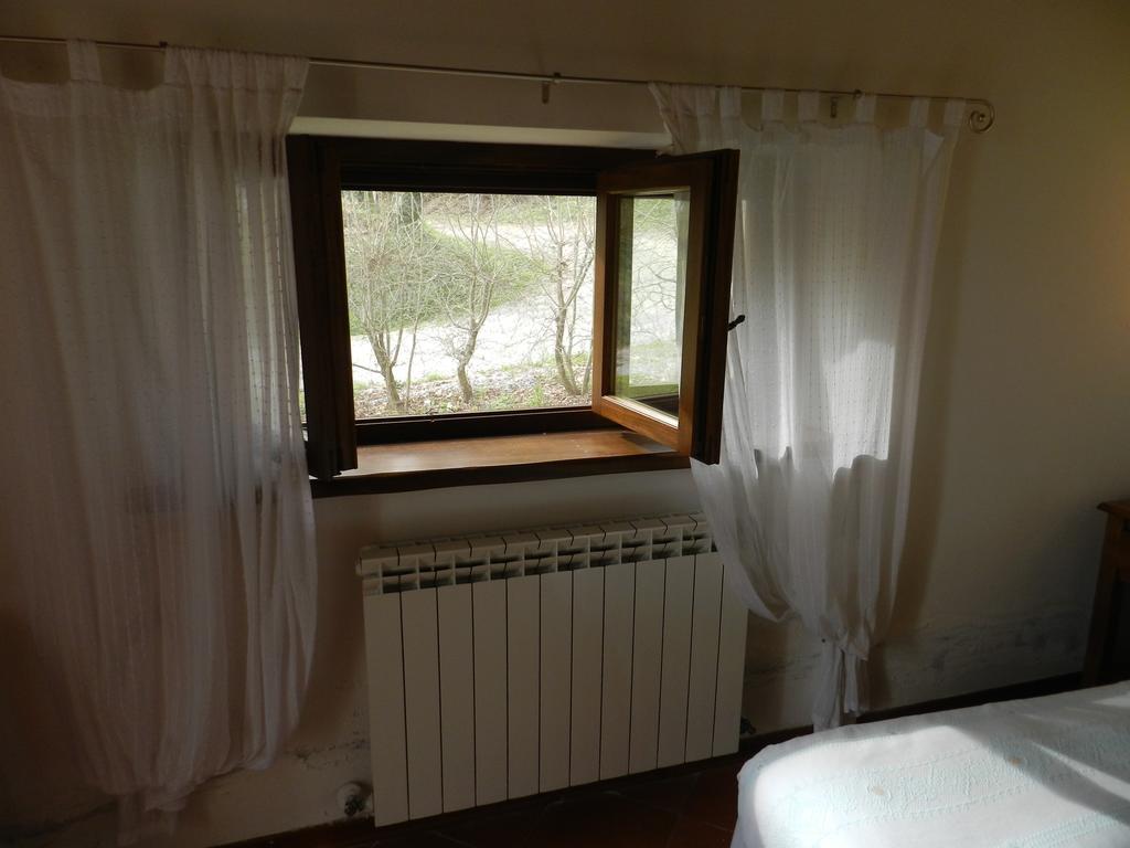 Agriturismo Il Corniolo 카스틸리오네 디 가르파냐나 객실 사진